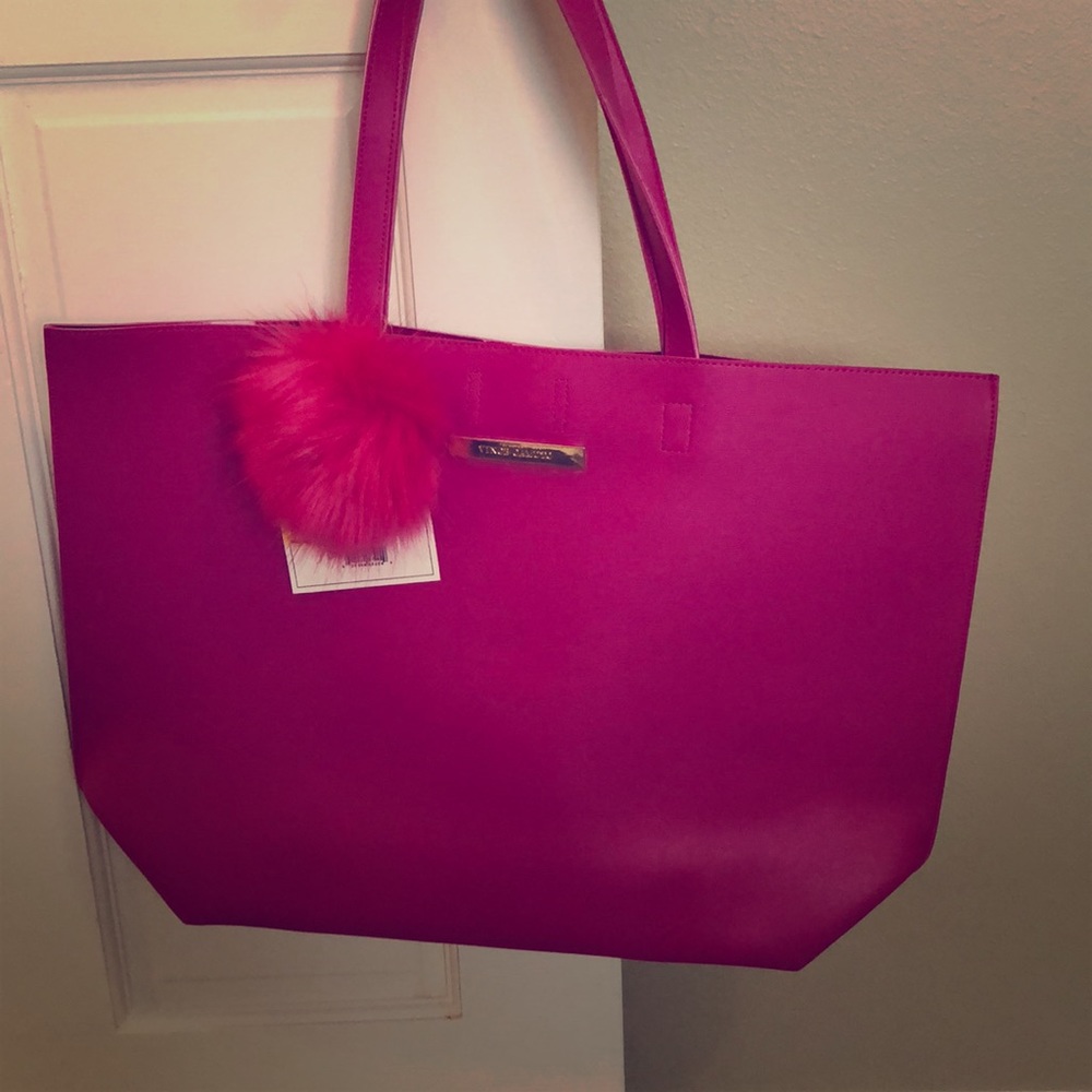 Vince Camuto tote